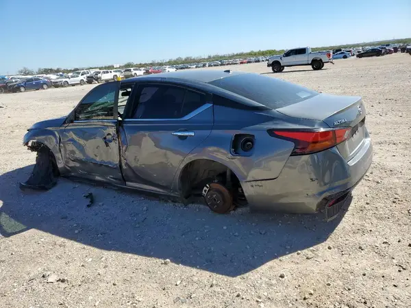 1N4BL4DV9NN356931 2022 NISSAN ALTIMA - Image 2