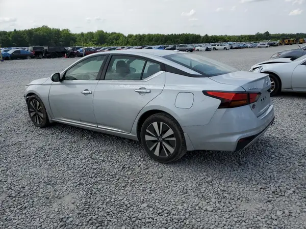 1N4BL4DV9NN358551 2022 NISSAN ALTIMA - Image 2
