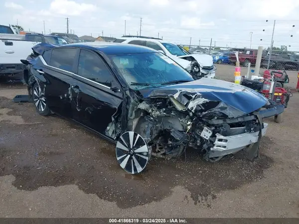 1N4BL4DV9NN361630 2022 NISSAN ALTIMA - Image 1