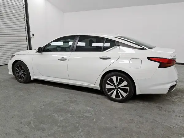 1N4BL4DV9NN372546 2022 NISSAN ALTIMA - Image 2