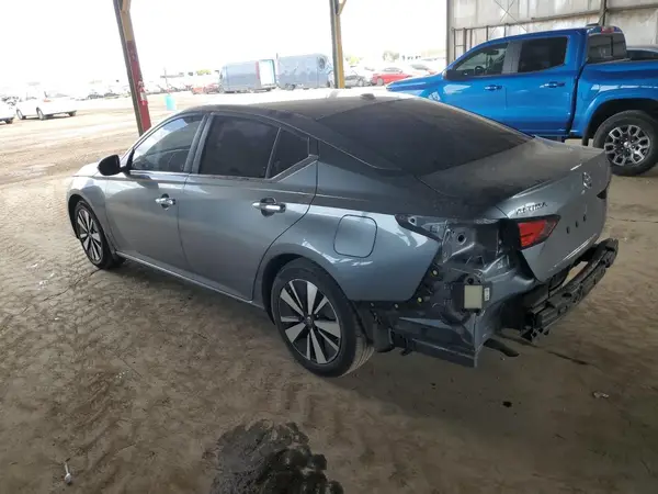 1N4BL4DV9NN372837 2022 NISSAN ALTIMA - Image 2