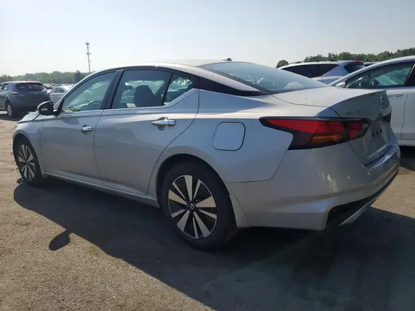 1N4BL4DV9NN374510 2022 NISSAN ALTIMA - Image 2