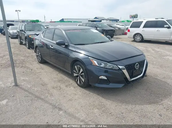1N4BL4DV9NN413922 2022 NISSAN ALTIMA - Image 1
