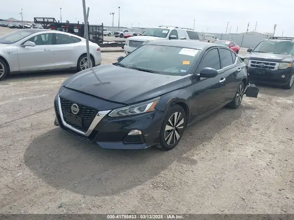 1N4BL4DV9NN413922 2022 NISSAN ALTIMA - Image 2