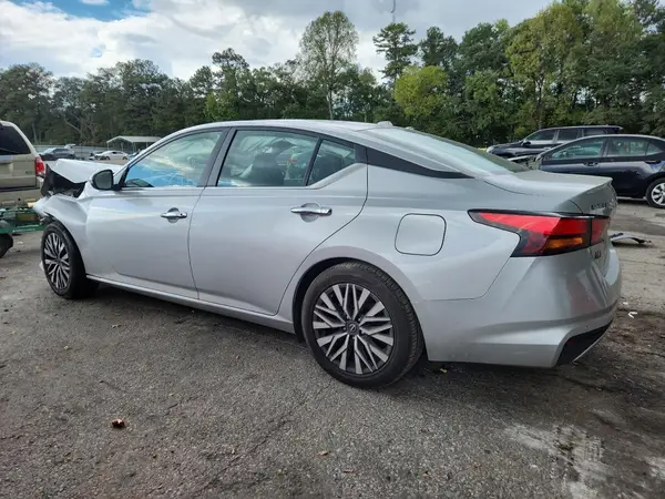 1N4BL4DV9PN306257 2023 NISSAN ALTIMA - Image 2