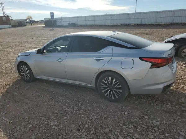 1N4BL4DV9PN308171 2023 NISSAN ALTIMA - Image 2