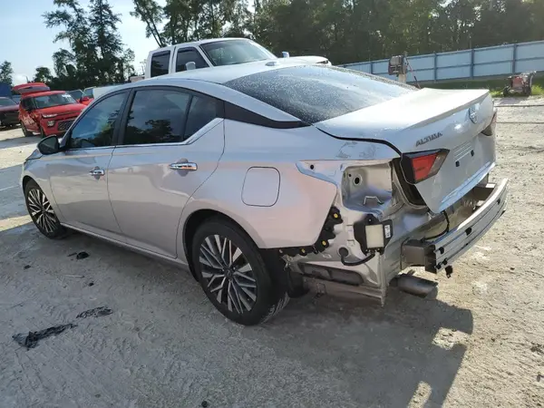 1N4BL4DV9PN315749 2023 NISSAN ALTIMA - Image 2