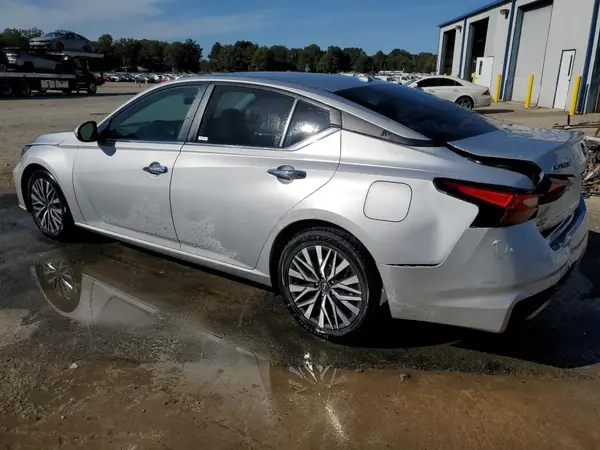 1N4BL4DV9PN319669 2023 NISSAN ALTIMA - Image 2