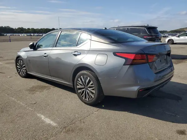1N4BL4DV9PN334818 2023 NISSAN ALTIMA - Image 2
