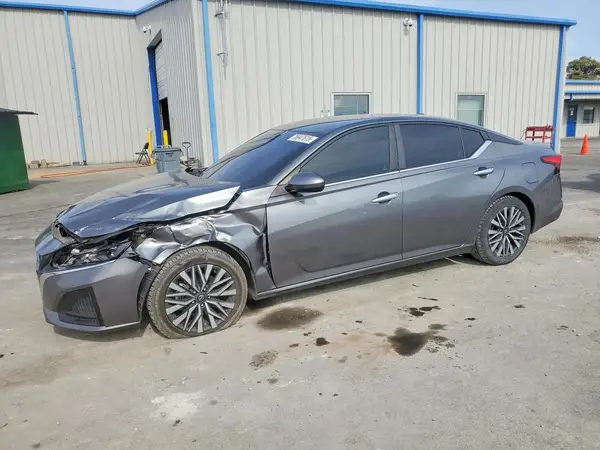 1N4BL4DV9PN340229 2023 NISSAN ALTIMA - Image 1