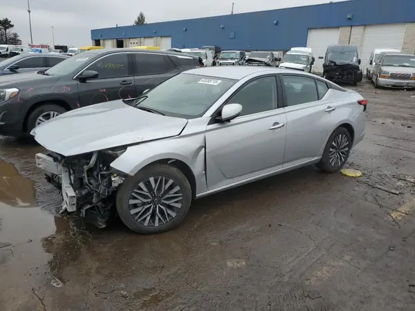 1N4BL4DV9PN351411 2023 NISSAN ALTIMA - Image 1