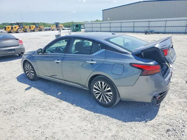 1N4BL4DV9PN357838 2023 NISSAN ALTIMA - Image 2