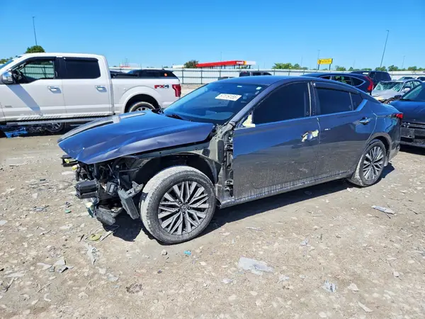 1N4BL4DV9PN359010 2023 NISSAN ALTIMA - Image 1