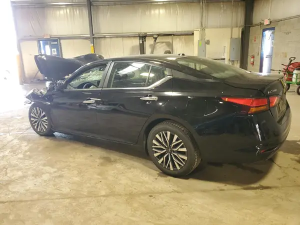 1N4BL4DV9PN360500 2023 NISSAN ALTIMA - Image 2
