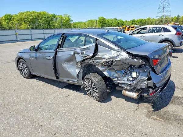 1N4BL4DV9PN365776 2023 NISSAN ALTIMA - Image 2