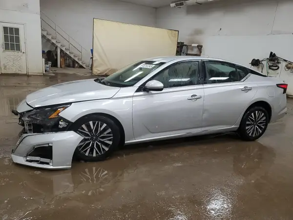 1N4BL4DV9PN373621 2023 NISSAN ALTIMA - Image 1