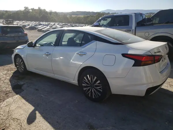 1N4BL4DV9PN381654 2023 NISSAN ALTIMA - Image 2
