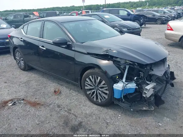 1N4BL4DV9PN381931 2023 NISSAN ALTIMA - Image 1