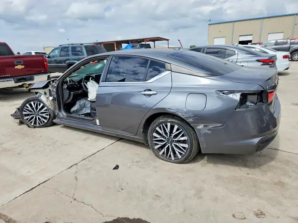 1N4BL4DV9PN395537 2023 NISSAN ALTIMA - Image 2