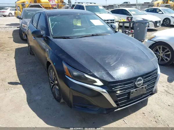 1N4BL4DV9PN415950 2023 NISSAN ALTIMA - Image 1