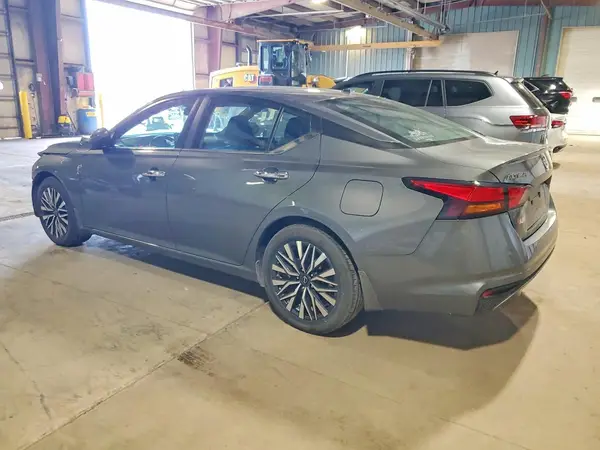 1N4BL4DV9RN339052 2024 NISSAN ALTIMA - Image 2