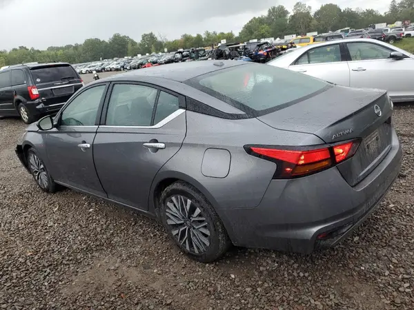 1N4BL4DV9RN357079 2024 NISSAN ALTIMA - Image 2