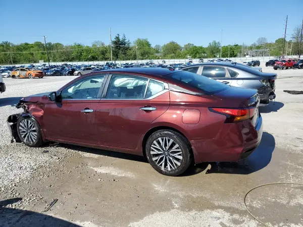 1N4BL4DV9RN359933 2024 NISSAN ALTIMA - Image 2