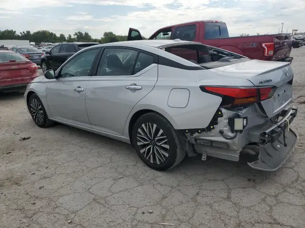 1N4BL4DV9RN360189 2024 NISSAN ALTIMA - Image 2