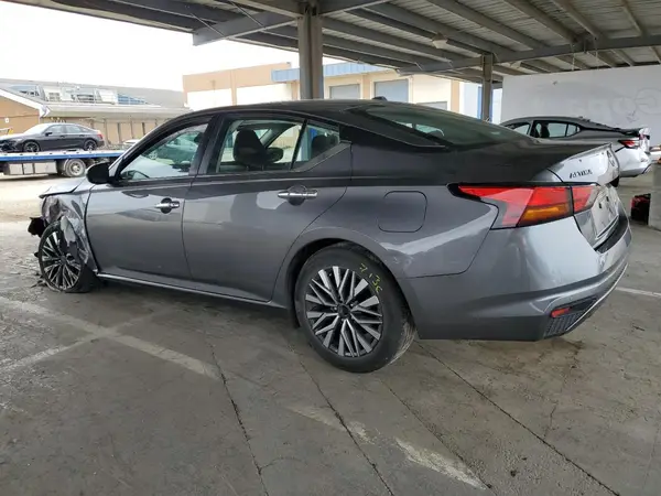 1N4BL4DV9RN362783 2024 NISSAN ALTIMA - Image 2