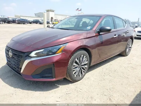 1N4BL4DV9RN368132 2024 NISSAN ALTIMA - Image 2