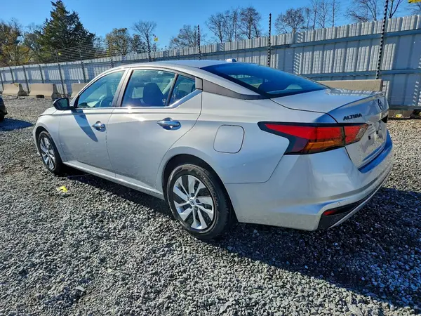 1N4BL4DV9RN368518 2024 NISSAN ALTIMA - Image 2