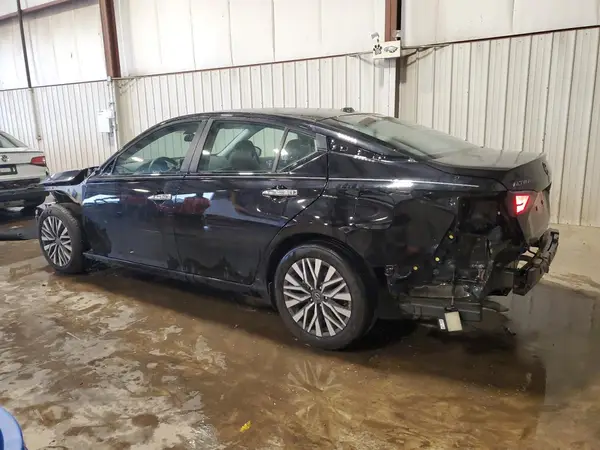 1N4BL4DV9RN371550 2024 NISSAN ALTIMA - Image 2