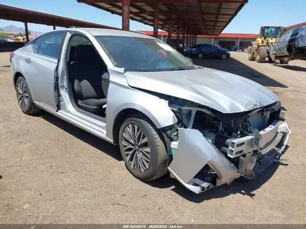 1N4BL4DV9RN375144 2024 NISSAN ALTIMA - Image 1