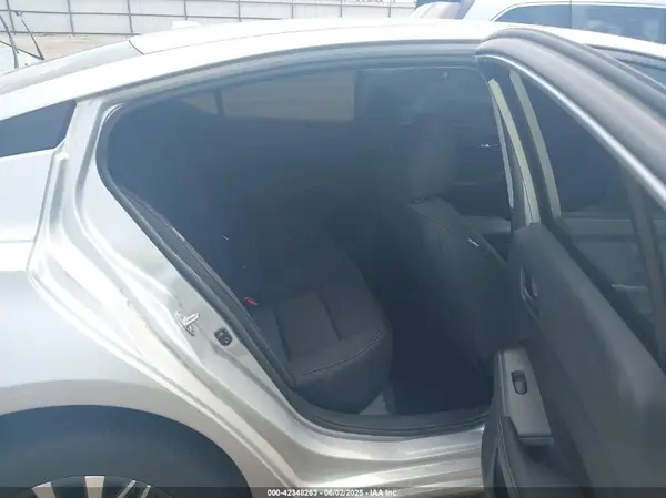 1N4BL4DV9RN377154 2024 NISSAN ALTIMA - Image 8