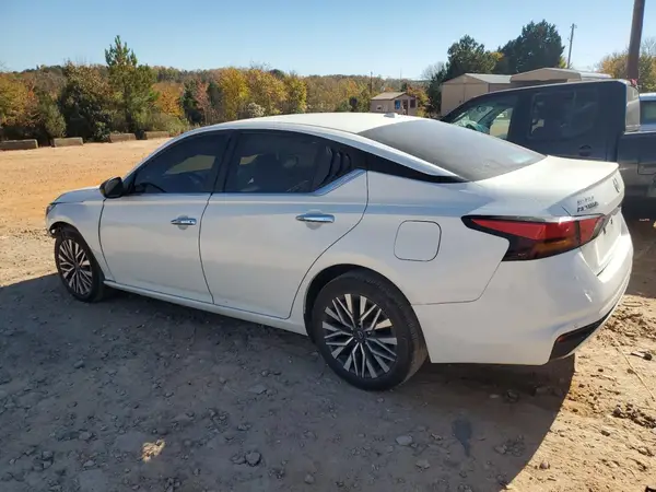 1N4BL4DV9RN386629 2024 NISSAN ALTIMA - Image 2