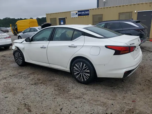 1N4BL4DV9RN386744 2024 NISSAN ALTIMA - Image 2