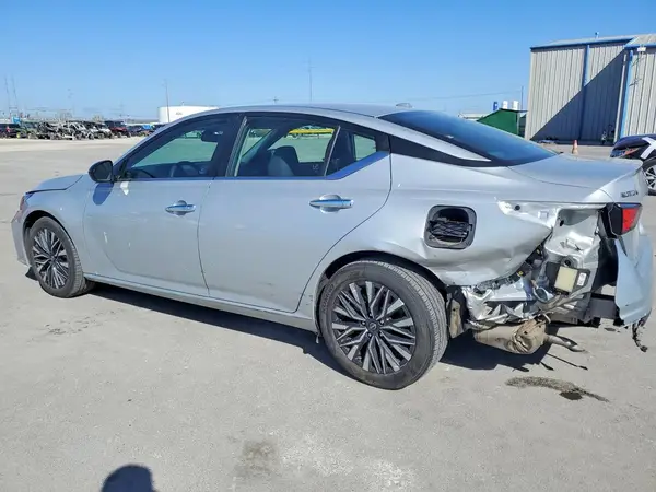 1N4BL4DV9RN387974 2024 NISSAN ALTIMA - Image 2