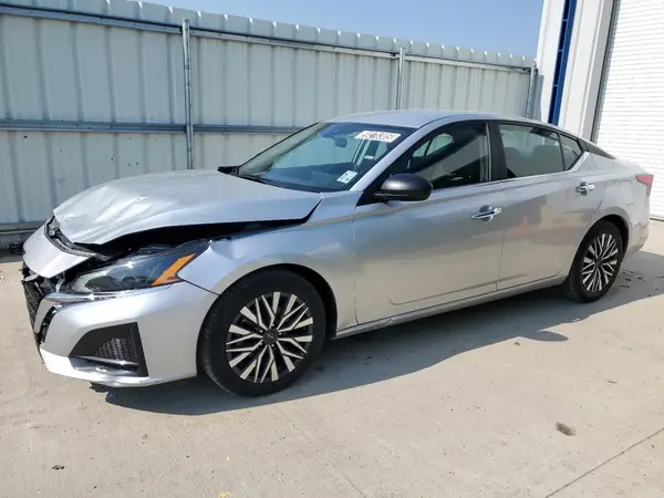 1N4BL4DV9RN390941 2024 NISSAN ALTIMA - Image 1