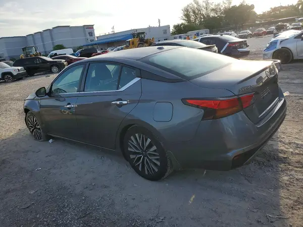 1N4BL4DV9RN398229 2024 NISSAN ALTIMA - Image 2