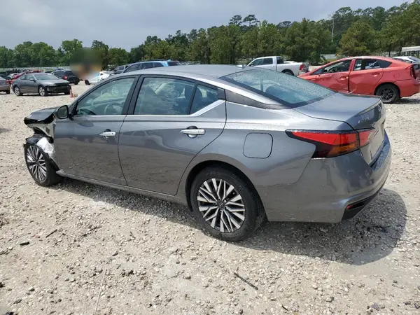 1N4BL4DV9RN402909 2024 NISSAN ALTIMA - Image 2