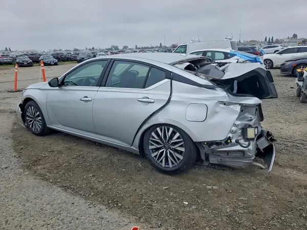 1N4BL4DV9RN404546 2024 NISSAN ALTIMA - Image 2