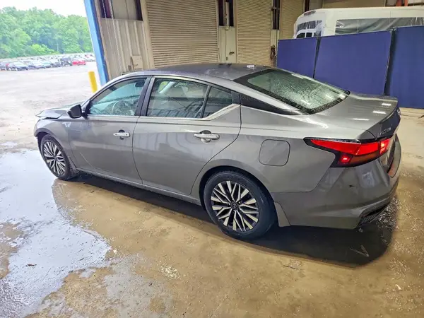1N4BL4DV9RN414753 2024 NISSAN ALTIMA - Image 2