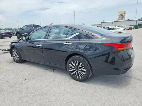 1N4BL4DV9RN418530 2024 NISSAN ALTIMA - Image 2