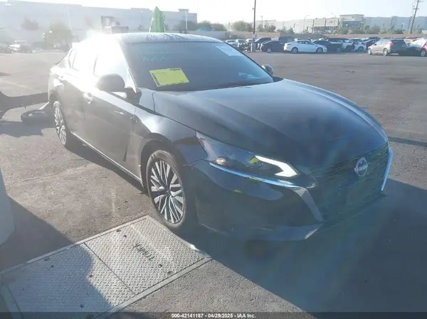 1N4BL4DV9RN425445 2024 NISSAN ALTIMA - Image 1
