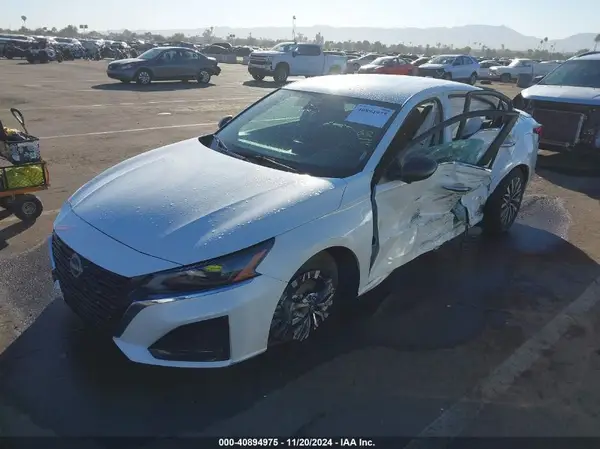 1N4BL4DV9RN433366 2024 NISSAN ALTIMA - Image 2