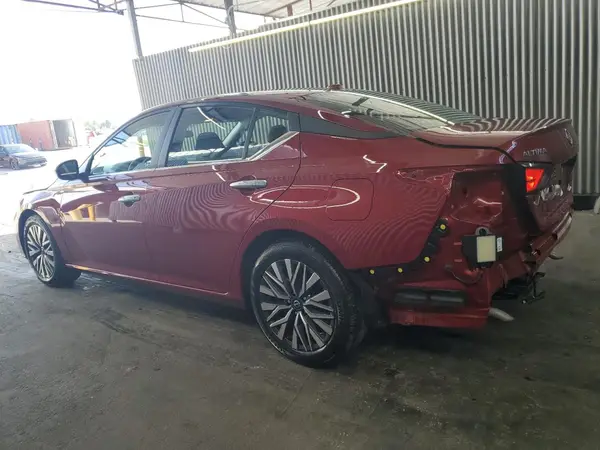 1N4BL4DV9SN300676 2025 NISSAN ALTIMA - Image 2