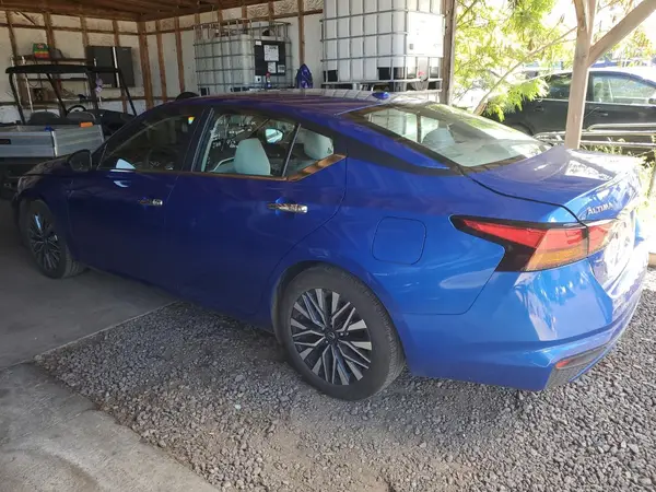 1N4BL4DV9SN301844 2025 NISSAN ALTIMA - Image 2