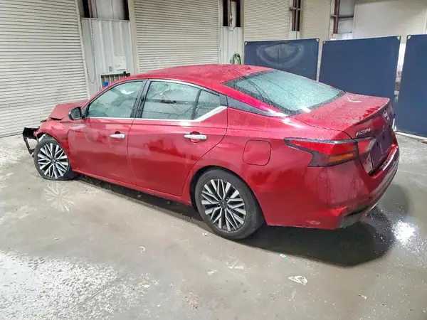1N4BL4DV9SN303173 2025 NISSAN ALTIMA - Image 2