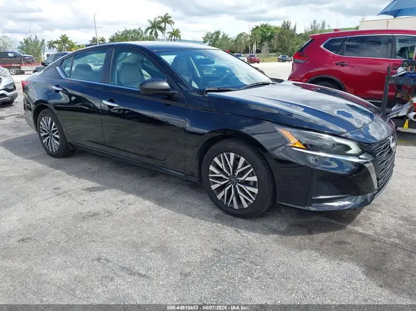 1N4BL4DV9SN314545 2025 NISSAN ALTIMA - Image 1