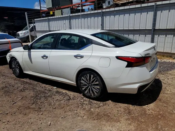 1N4BL4DV9SN317767 2025 NISSAN ALTIMA - Image 2
